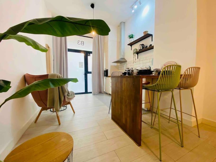 Beautiful Loft In The Heart Of Ruzafa, Soho Leilighet Valencia Eksteriør bilde